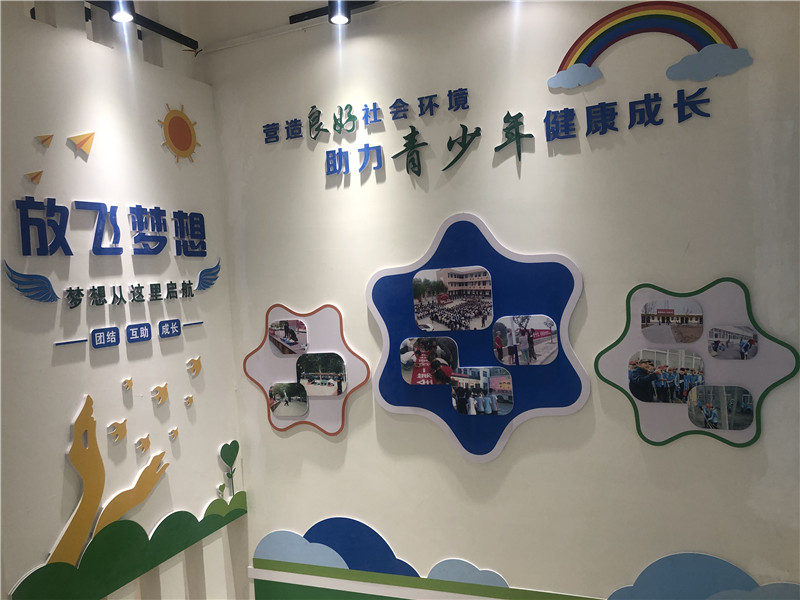 UV噴繪能應(yīng)用到哪些行業(yè)？UV噴繪的特點(diǎn)有哪些？